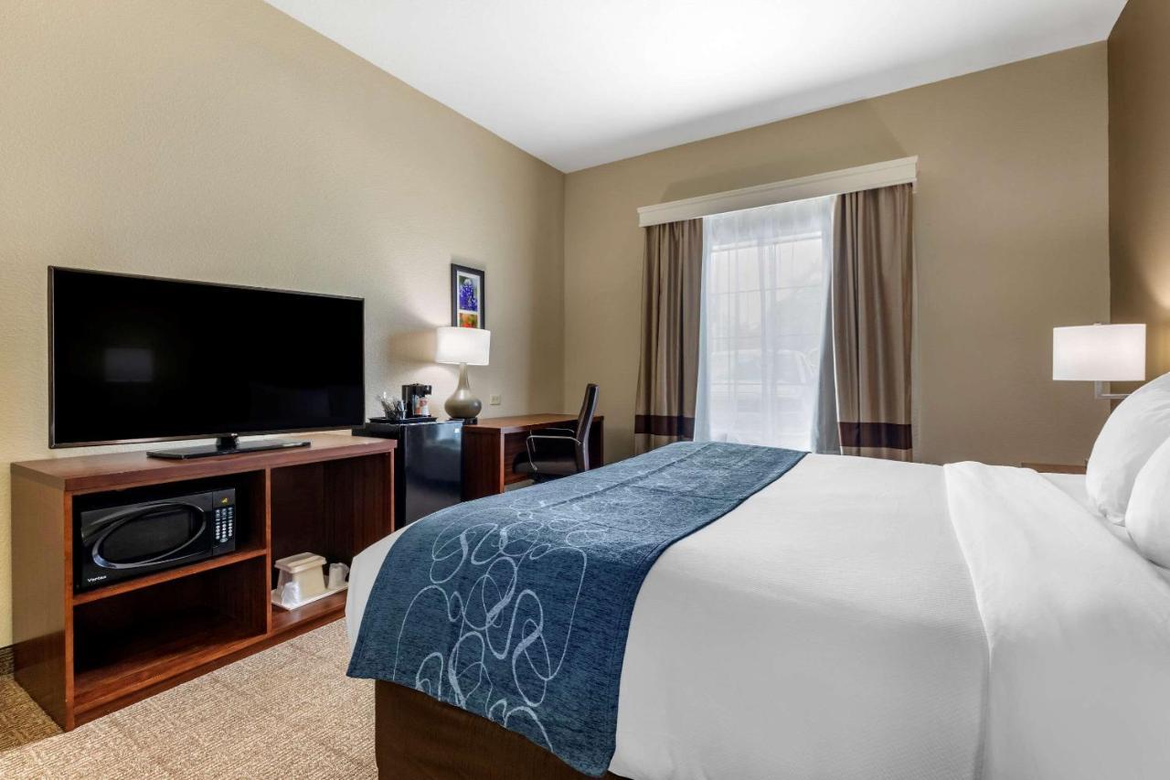 Comfort Inn & Suites Paris Bagian luar foto