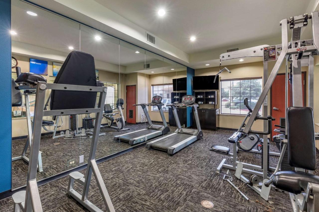 Comfort Inn & Suites Paris Bagian luar foto