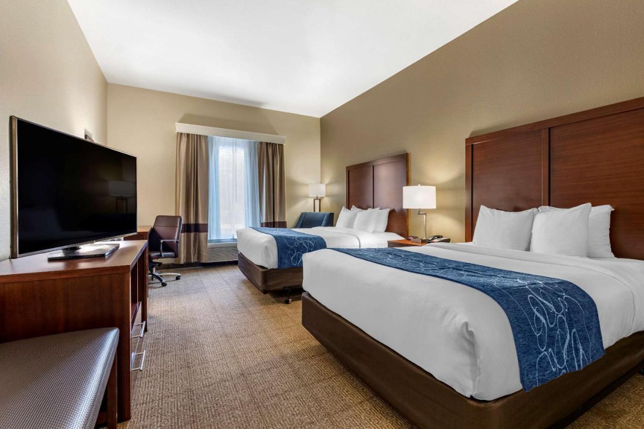 Comfort Inn & Suites Paris Bagian luar foto