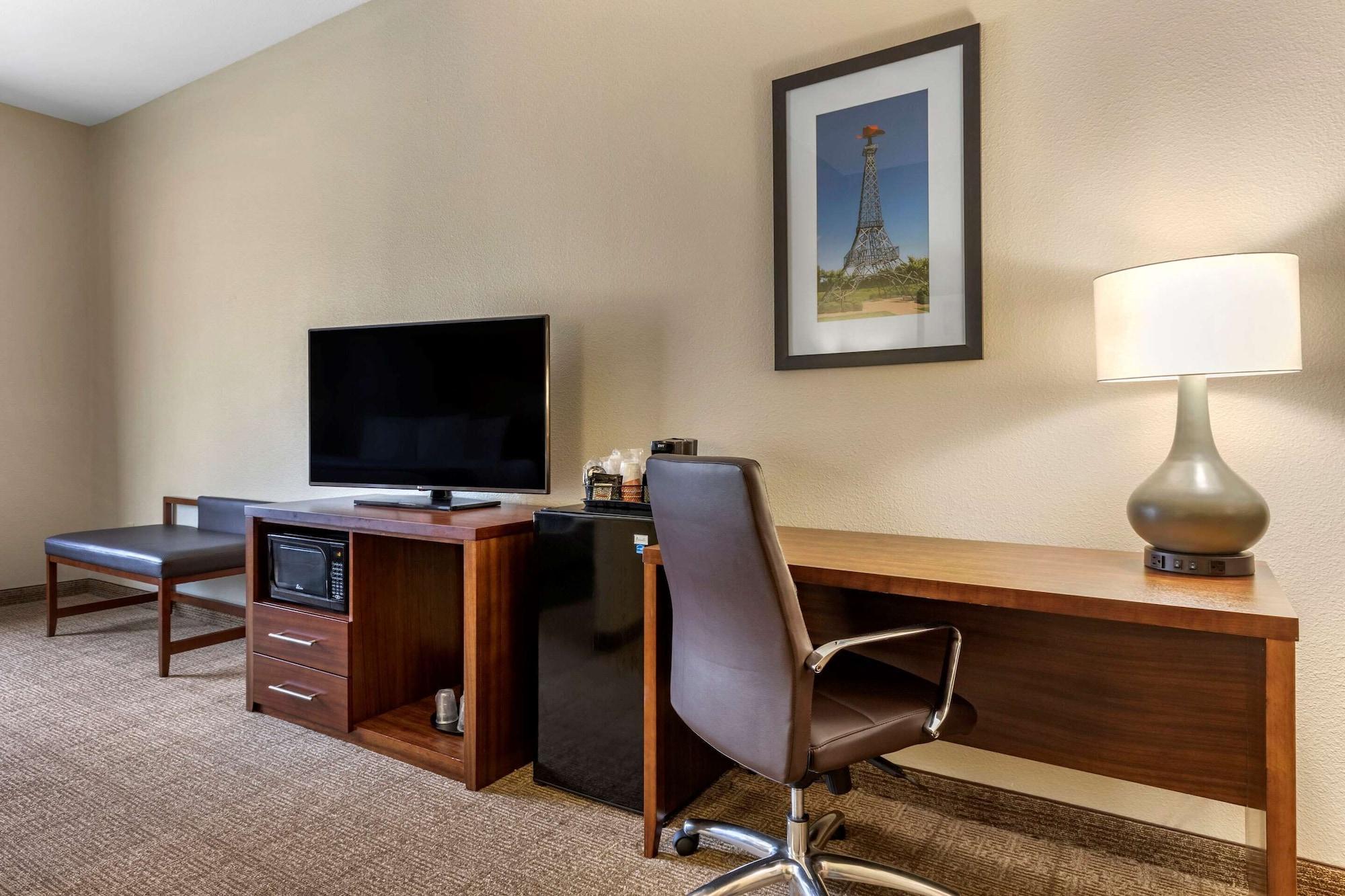 Comfort Inn & Suites Paris Bagian luar foto